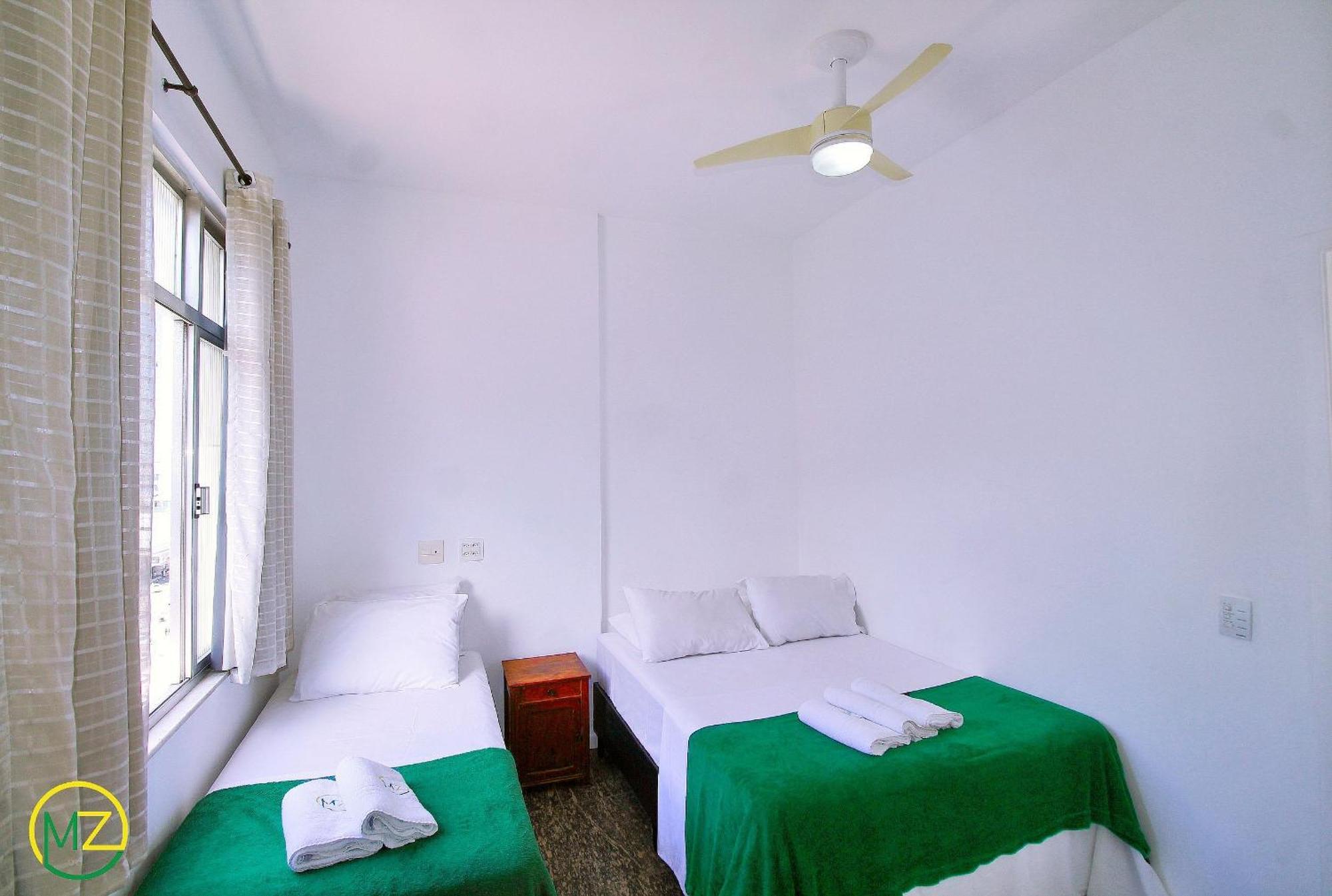 Apartamento Sala C/ 2 Banheiros 4 Pessoas *